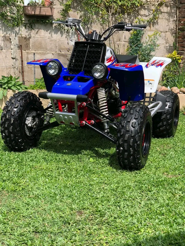 Yamaha Banshee 2